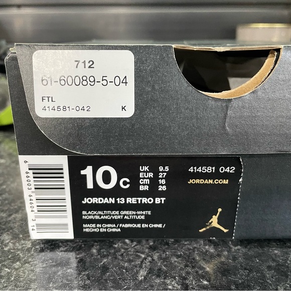 Nike Kid Jordan 13 Altitude Black Green 10c - Picture 2 of 8